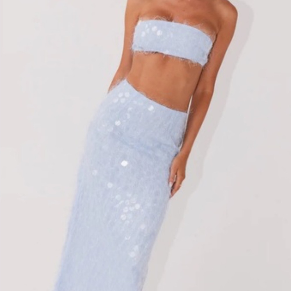 Elegant Blue Sequin Skirt
